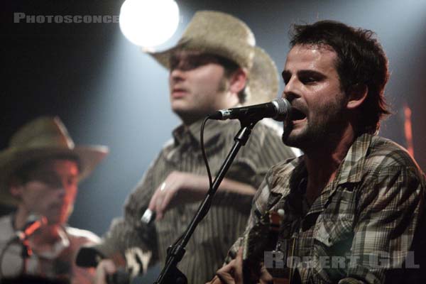 LES PETITES BOURRETTES - 2006-01-06 - PARIS - La Fleche d'Or - 